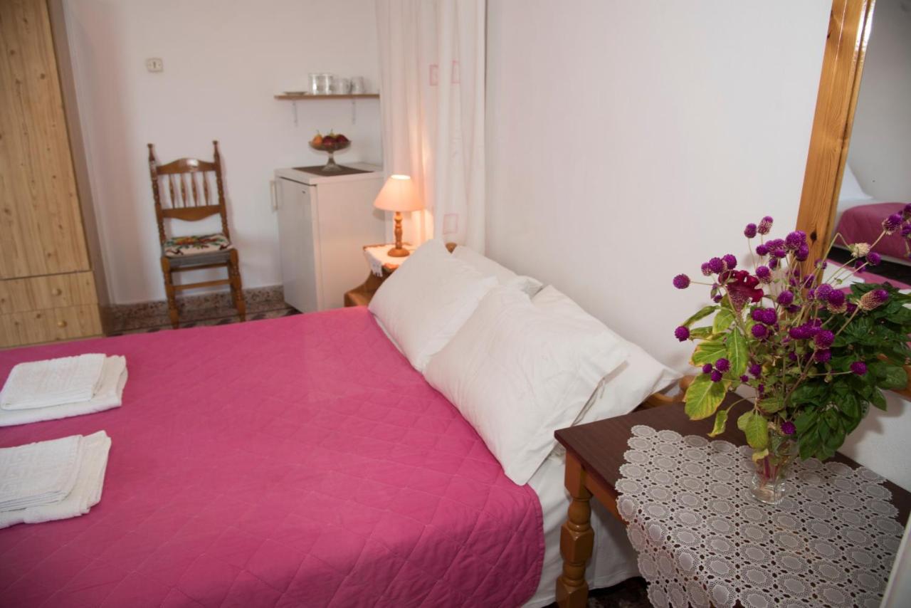 Damianos Rooms Adamantas  Екстериор снимка