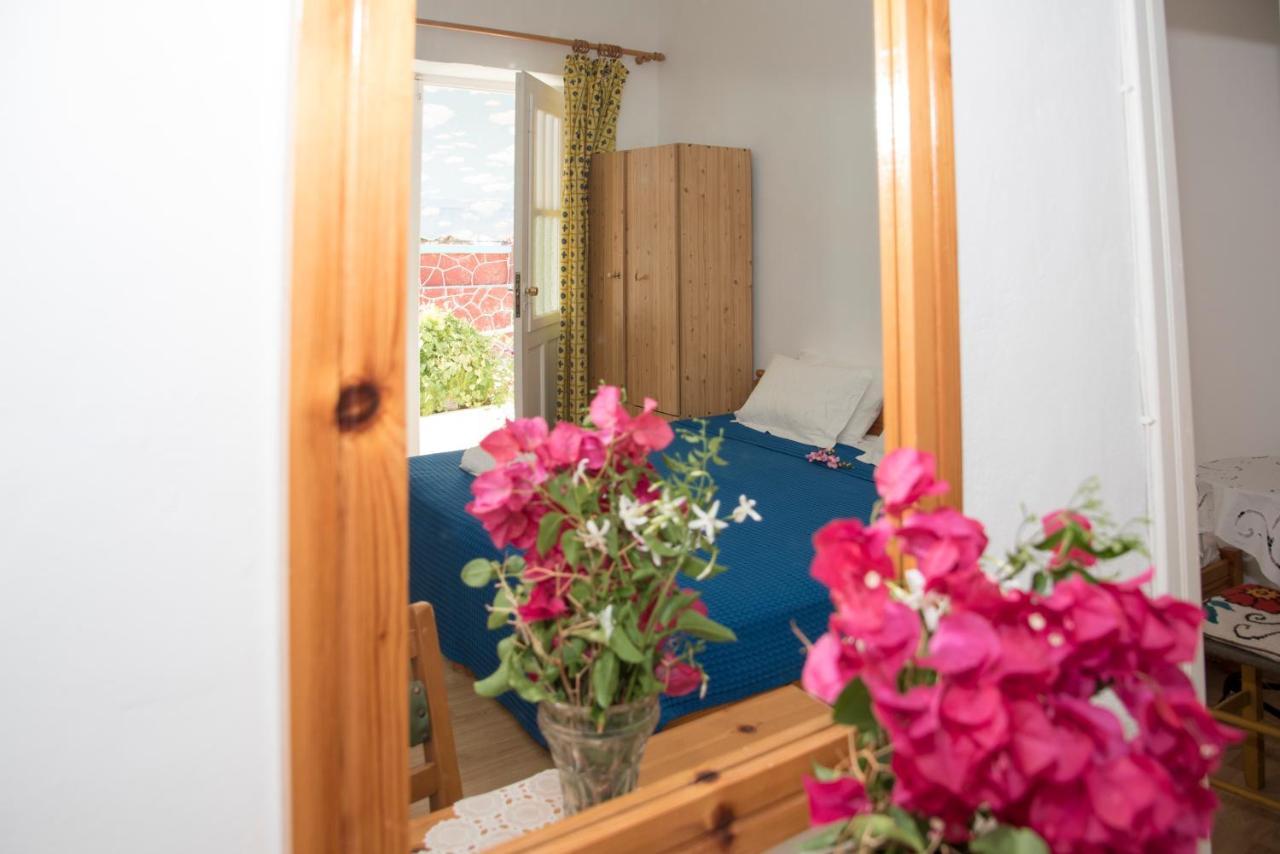 Damianos Rooms Adamantas  Екстериор снимка