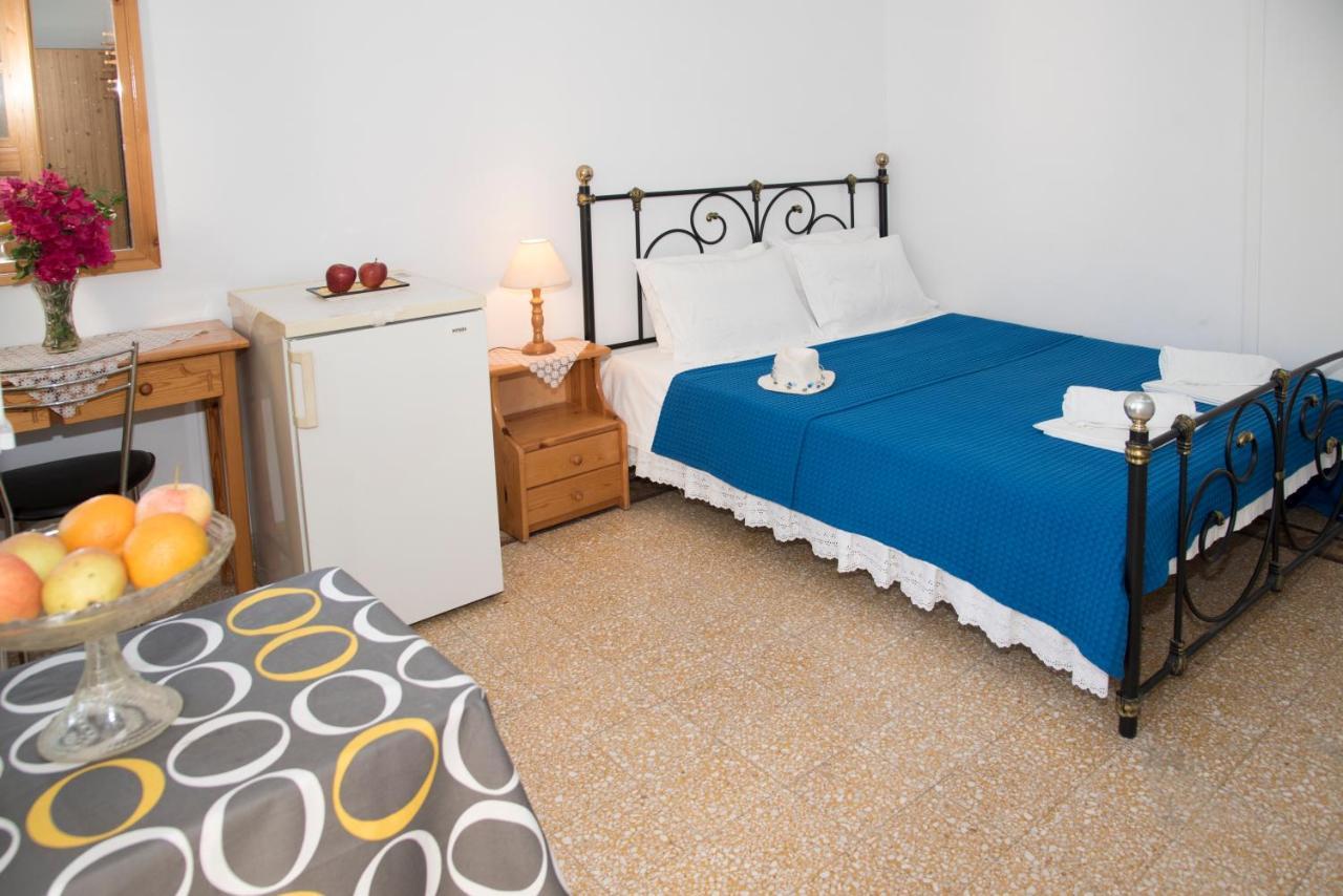 Damianos Rooms Adamantas  Екстериор снимка